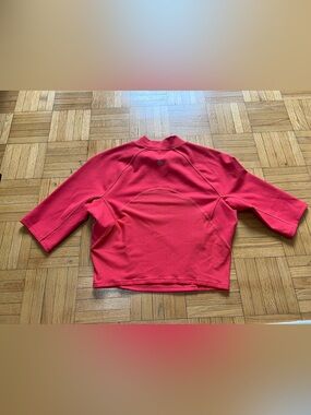 Lululemon swim top